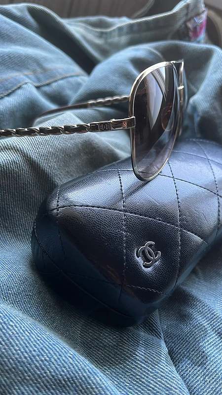 AUTHENTIC CHANEL AVIATOR sunglasses