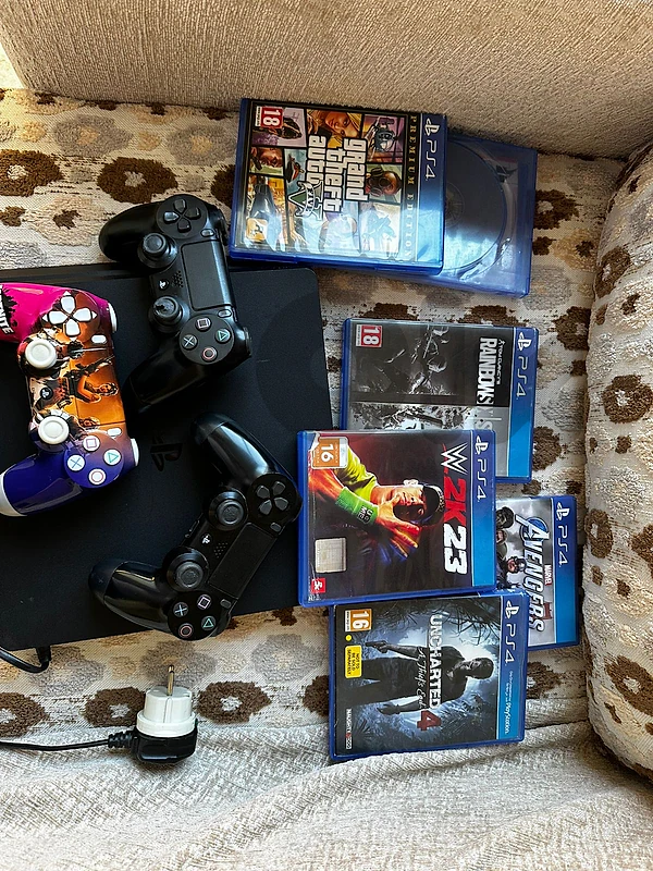 ps4  slim 500gb