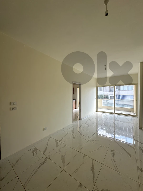 Apartment for sale in Baouchriyeh • شقة للبيع في البوشرية