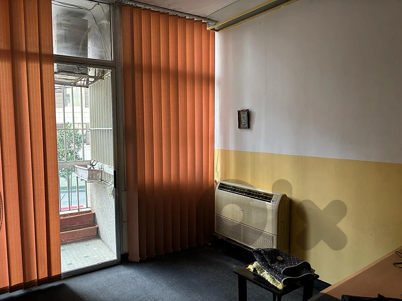 Ain El Tineh 150m2 1 Apt/Floor - موقف أجار + Video