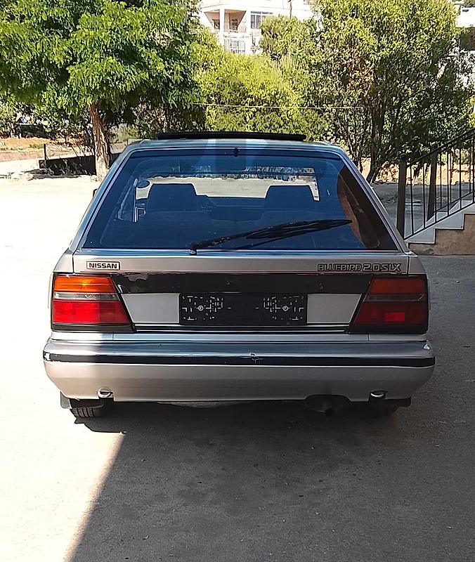 نيسان بلو بيرد 1991 1991