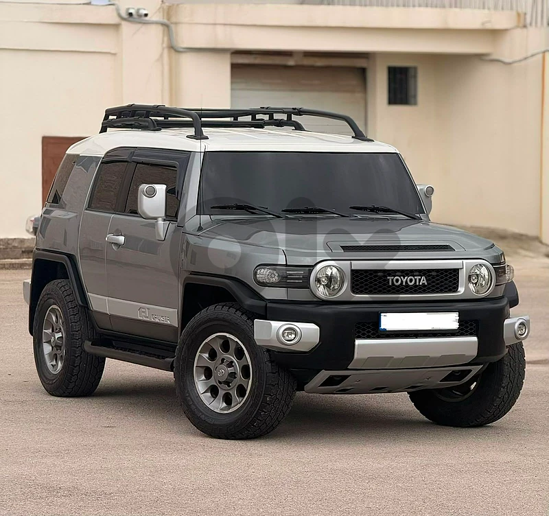 Toyota FJ Cruiser 2010