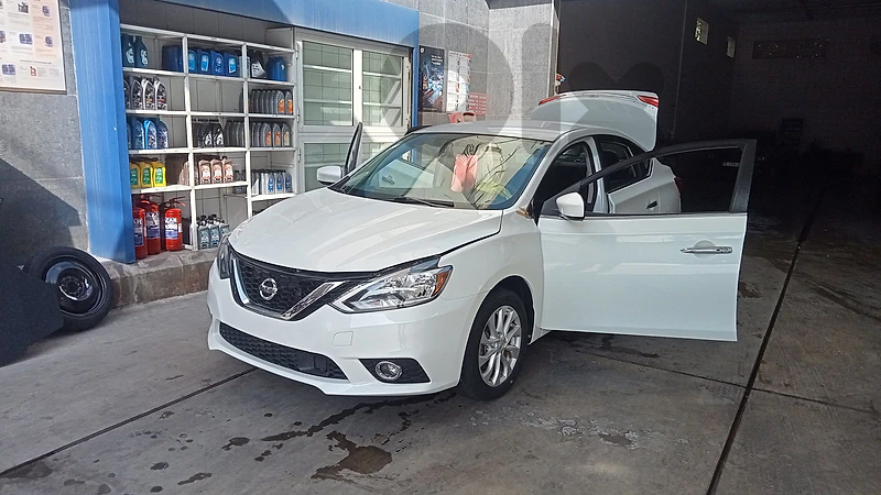 Nissan Sentra 2018 sv