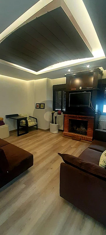 Chalet for sale in Kfardebianشقة  للبيع في كفردبيان
