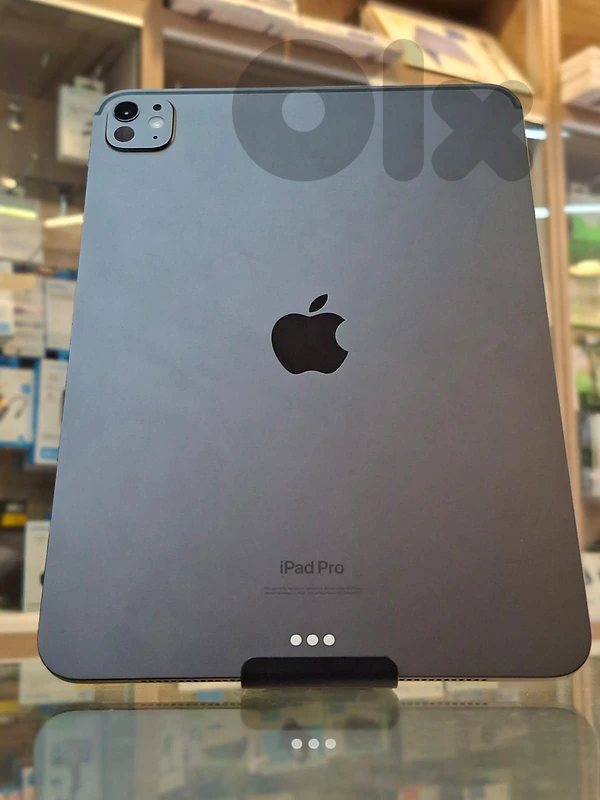 Used apple ipad pro 11 512 gb M4