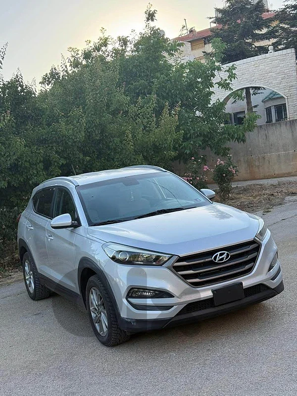 Hyundai tucson 2016 clean