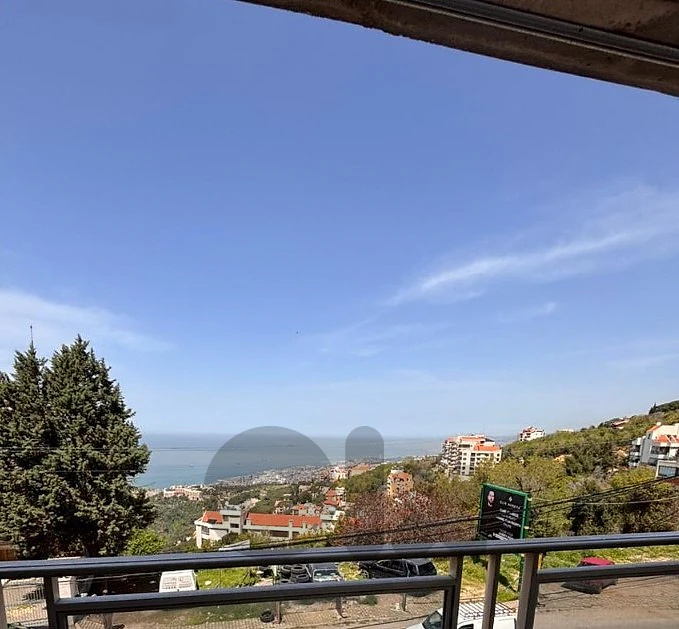 شقة للبيع في بيت مري Apartment for sale in Beit Meri/Need renovation