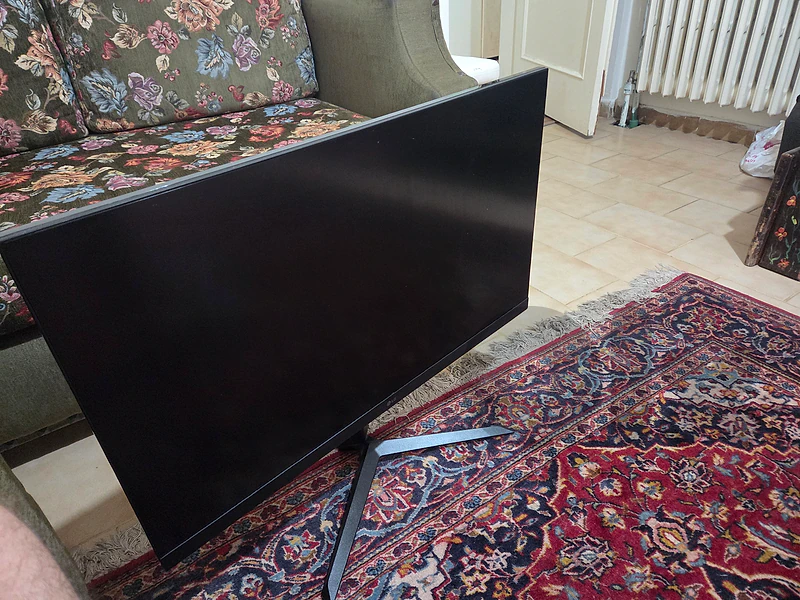 LG 32GN650-B Ultragear Gaming Monitor 32"