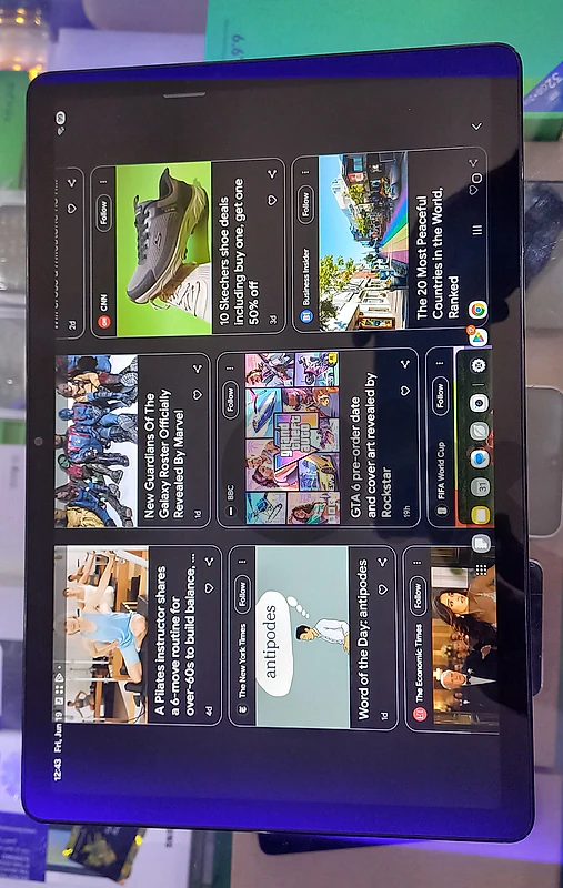 A 9 plus 128GB  18 ram plus Used like new in box 03155100