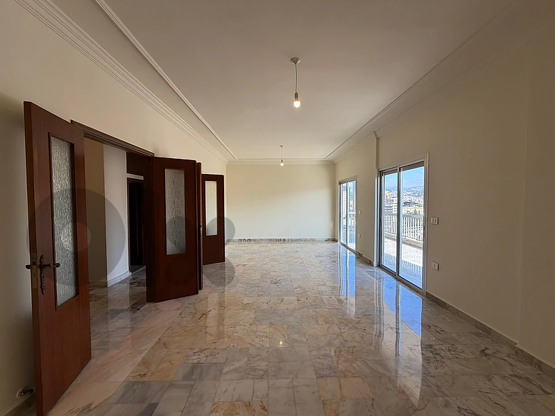 Apartment for sale in Dekwaneh شقة للبيع في الدكوانة