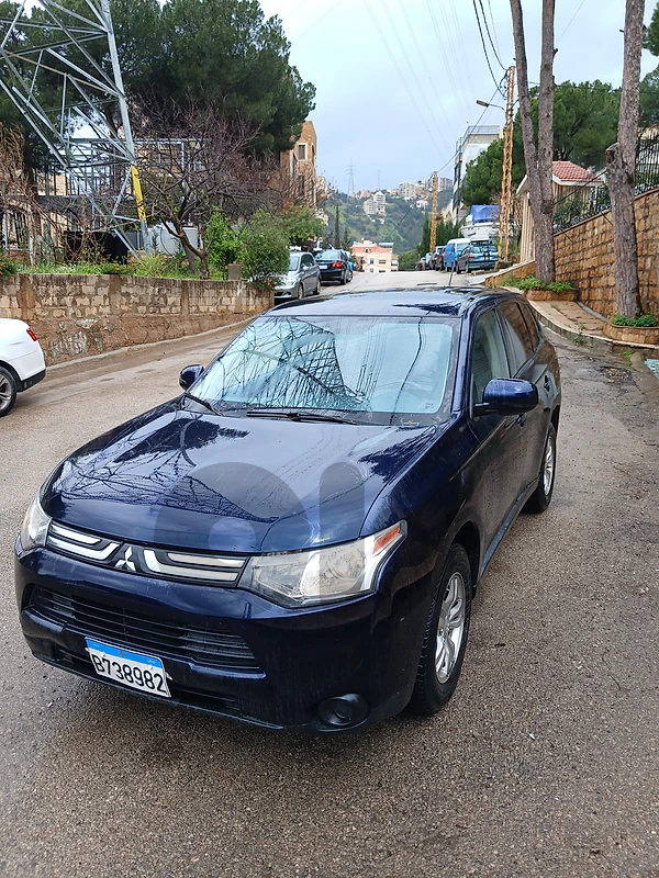 Mitsubishi Outlander 2014