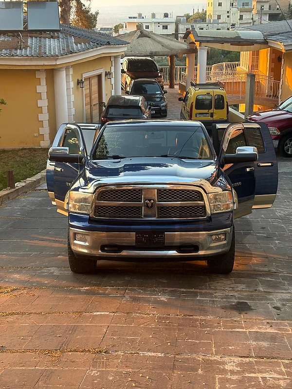 Dodge Ram 2011