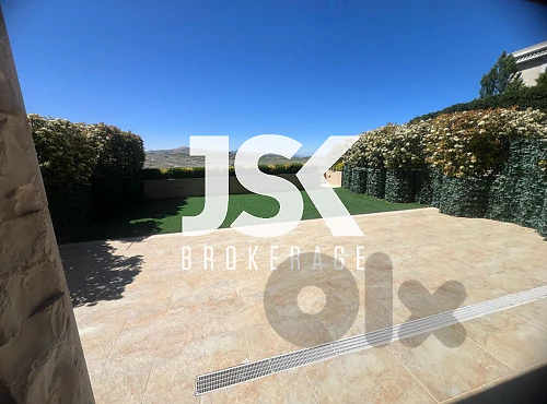 L07348 Town House For Sale in Faqra Club with a Spacious Terrace