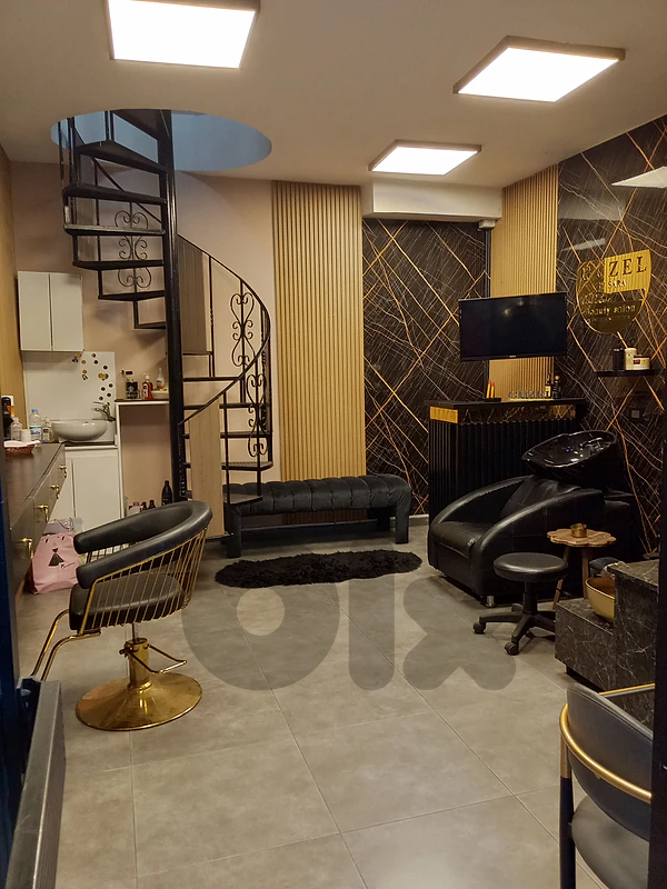 8rad salon neswene lal be3 w fi ma7al lal ajar