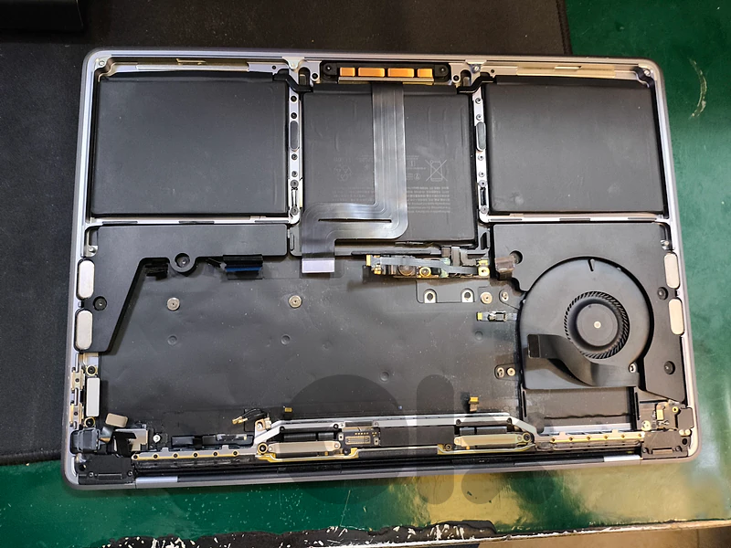 macbook M1 2020 kaser