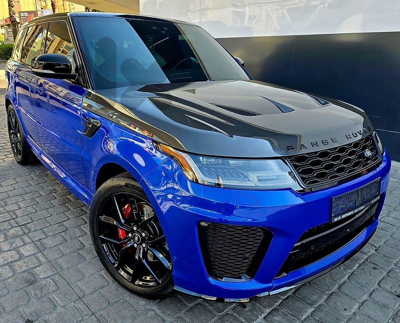 SVR FULL CARBON Clean carfax ajnabe SVR FULL CARBON Clean carfax ajnabe