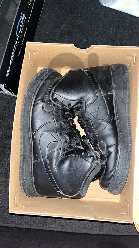 All Shoes Authentic for Sales