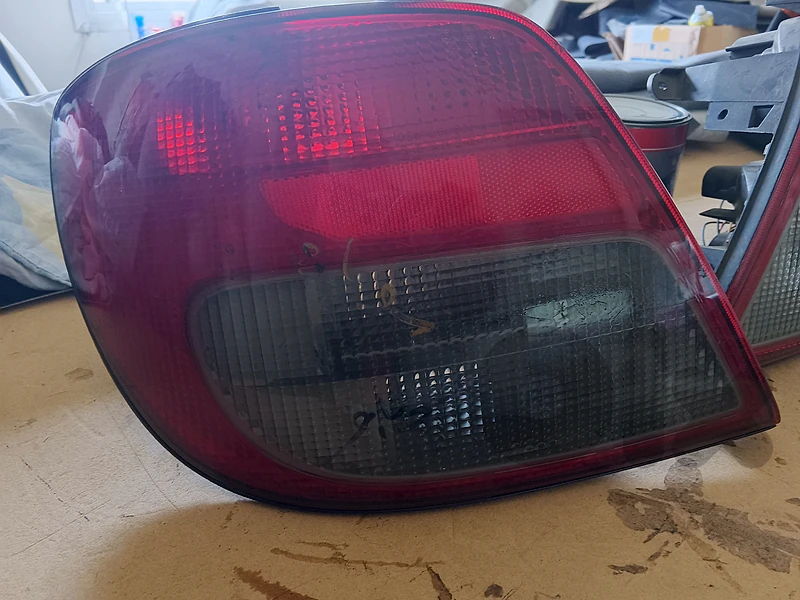 Subaru Impreza wagon stop light 2001 2002