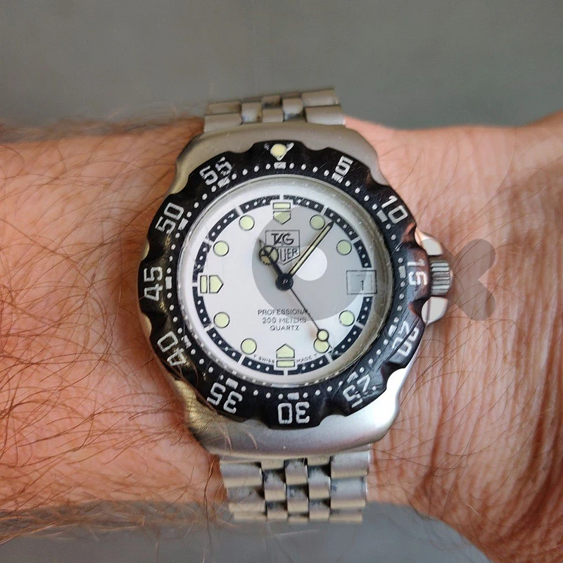 Vintage 90s Tag Heuer Formula 1 Stainless Steel Quartz Midsize 35mm