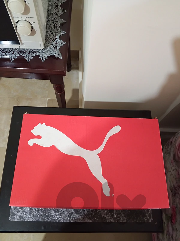 أسبدرين رجالي للبيع ماركة PUMA Original شبه جديد قياس 46 السعر 120$