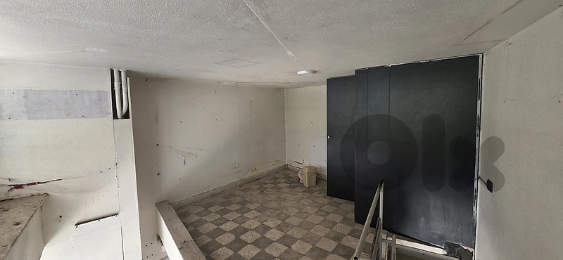 Shop for Rent – Achrafieh, Sioufi   محل للإيجار - الأشرفية، سيوفي