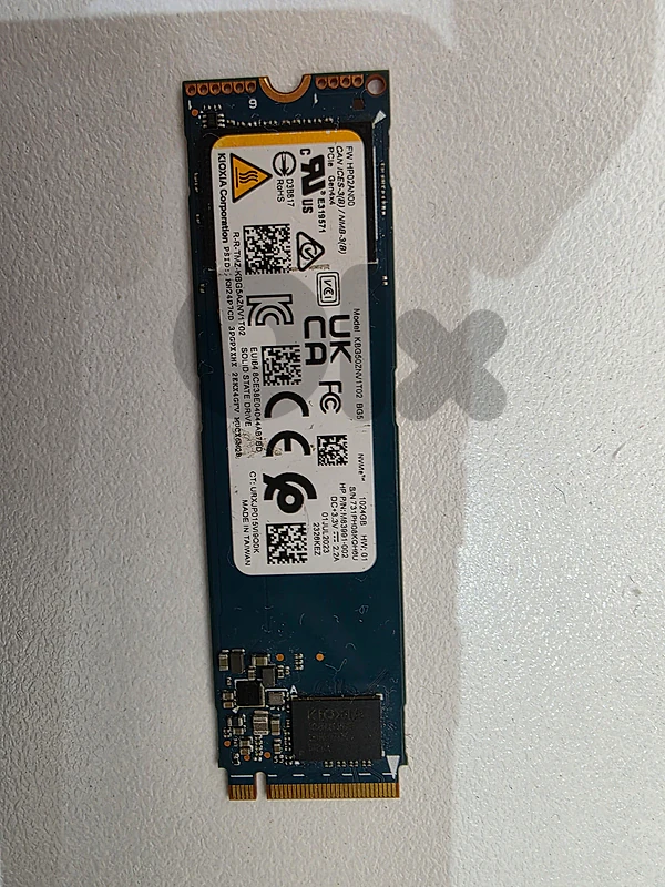 NVME KIOXIA 1 TB 100% HEALTH