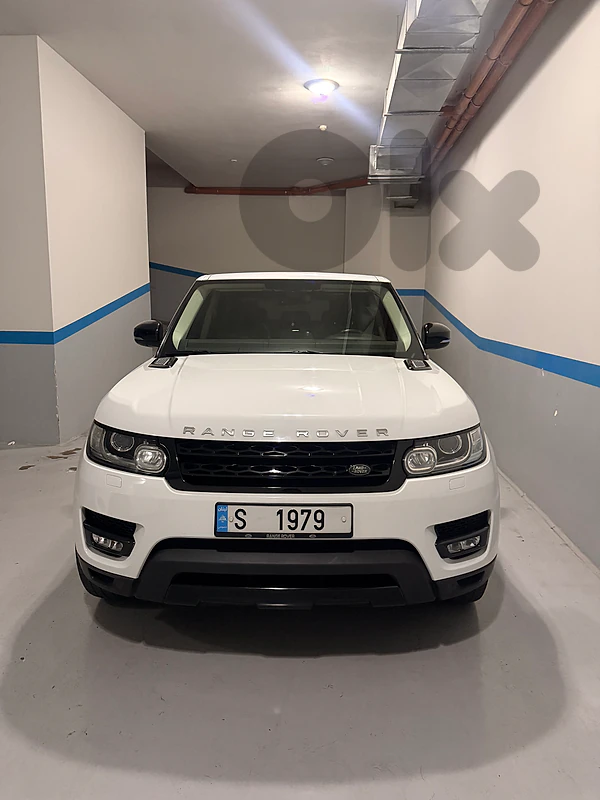 Land Rover Range Rover Sport 2015 SUPER CLEAN. Dynamic V6. 1 owner.