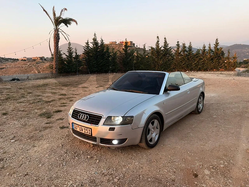 أودي أخرى 2003 2003