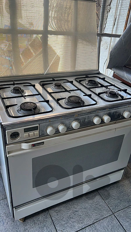 gas cooker