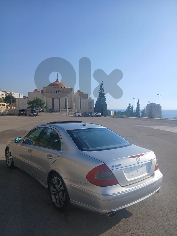 Mercedes-Benz E-Class 2008