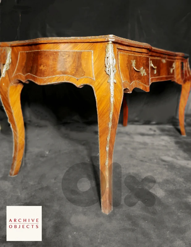 desk high end