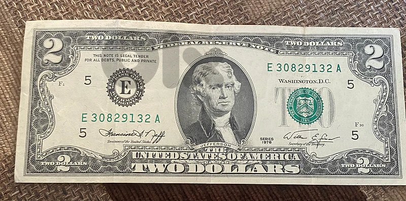 عملة عملات قديمة ٢$ اميركي سنة ١٩٧٦ 2$ banknotes1976 عملة عملات قديمة ٢$ اميركي سنة ١٩٧٦ 2$ banknotes1976