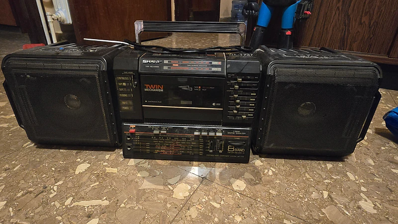 Vintage Sharp WF-773 Twin Tape Boombox