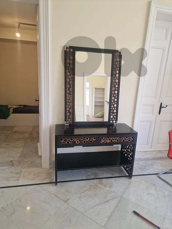 sideboard / dressoir with mirror/ miroire