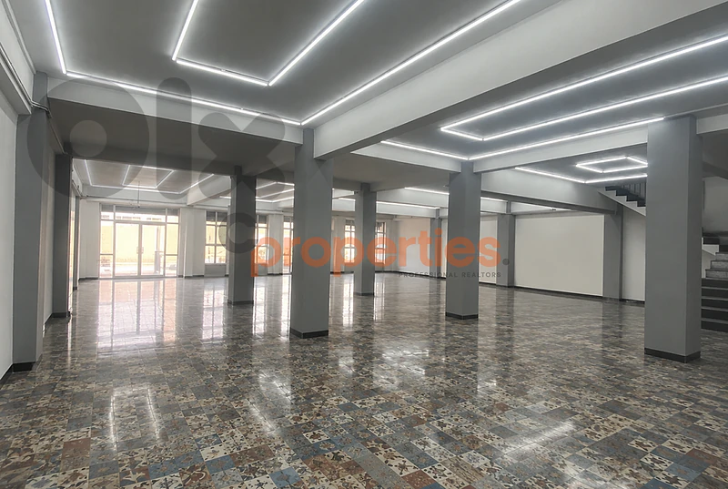 Showroom For Rent In mkalles Main Highway -CPHJ29 – صالة عرض للإجارة ف