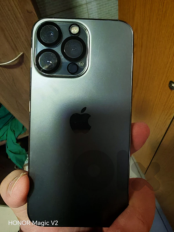 iphone 13 pro 99% percent original battery