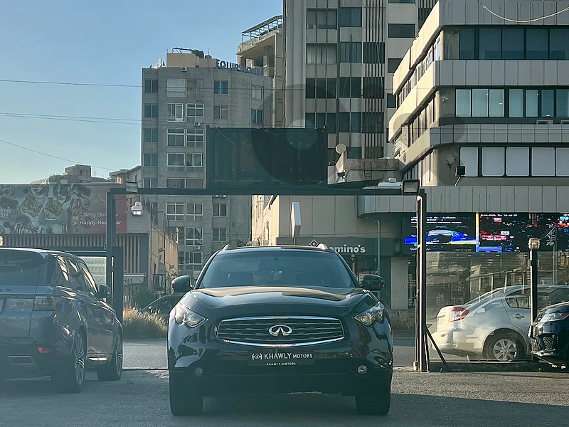 Infiniti FX35 Technology!!
