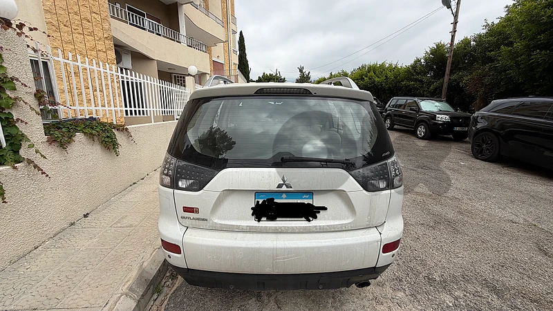 Mitsubishi Outlander 2008 – Clean Condition – Spare Parts Included