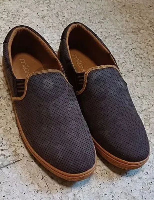 Milano Shoes Size 43 New