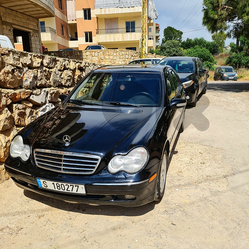 Mercedes-Benz C-Class 2003