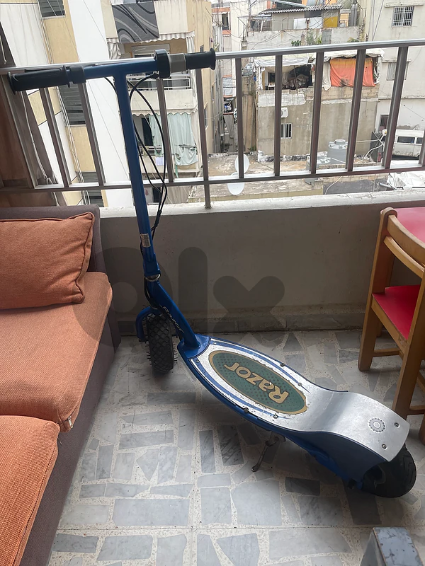 E-scooter Razor E300