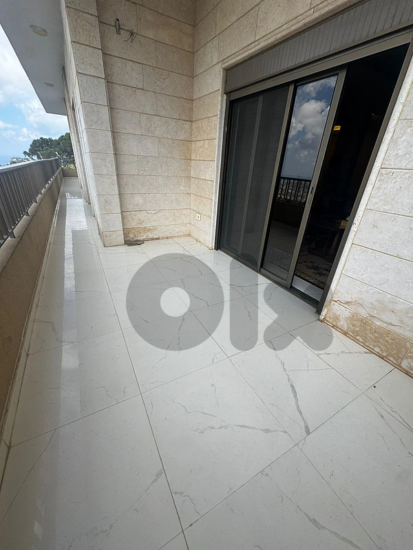apartment For rent in mansourieh