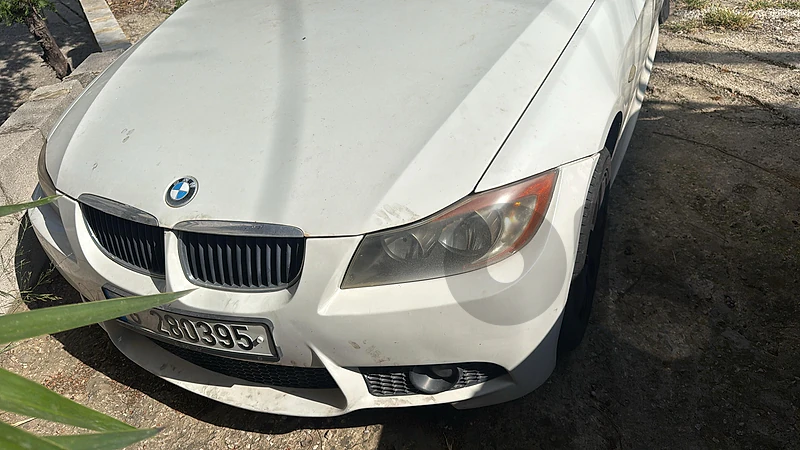 BMW  325i 2006