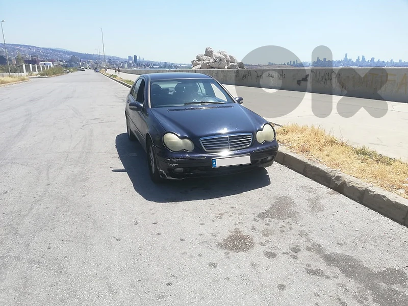 Mercedes C240, 2001, 2.6L V6