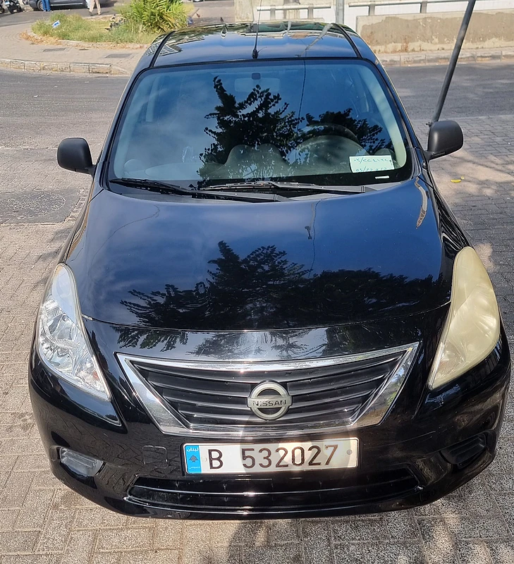 Nissan Sunny 2014