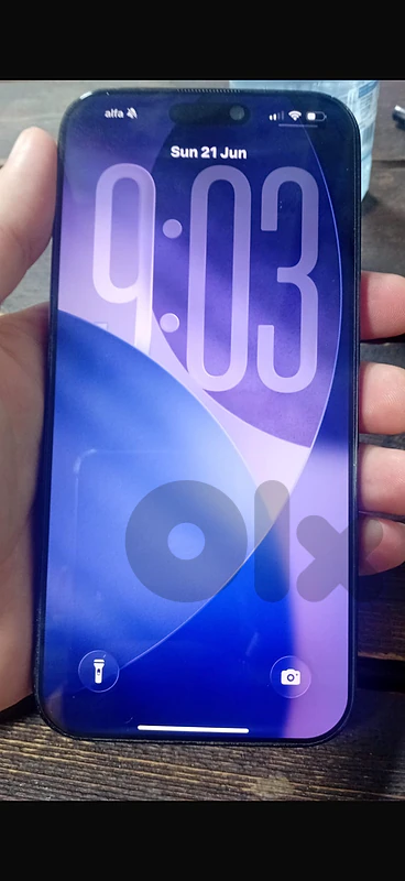 iphone16 pro max used like new