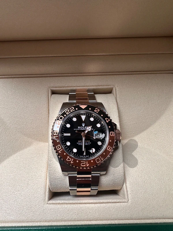 Rolex gmt master 2 replica