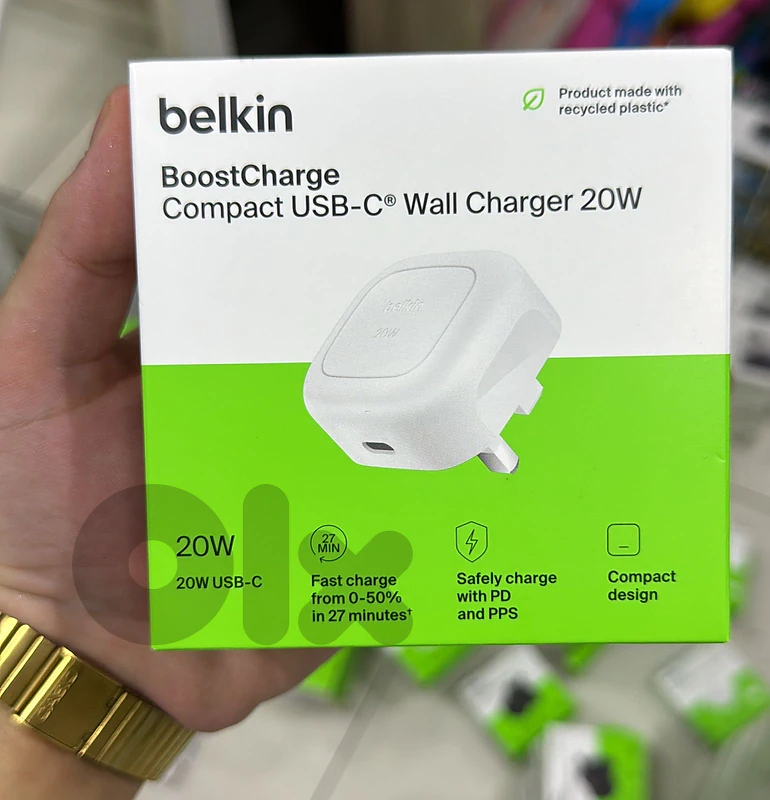 Belkin Boostcharge compact usb-c wall charger 20w 3pin white