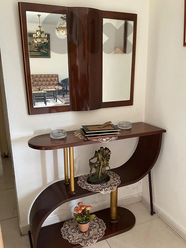 console table and mirror