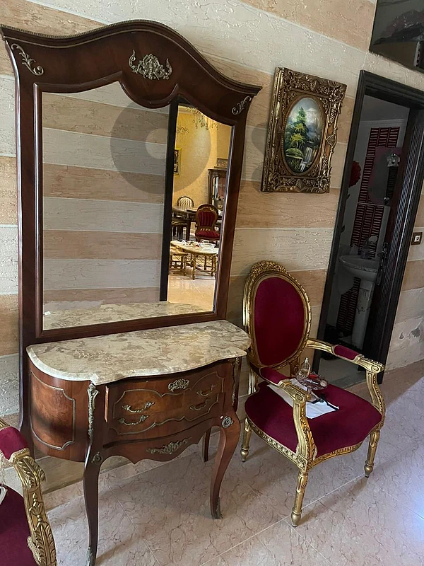 كونسول أنتيك مع مرايه